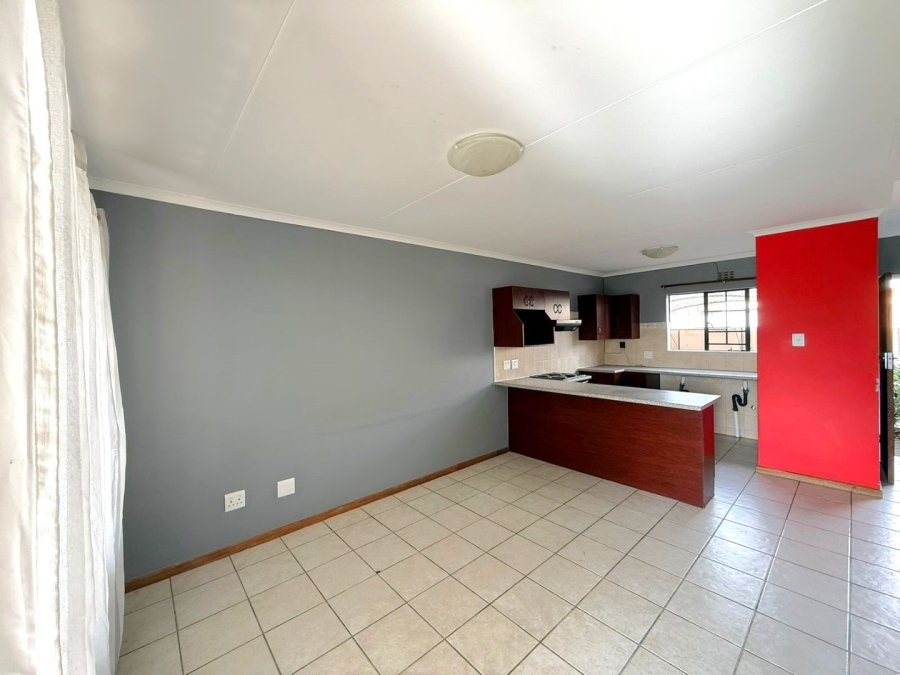 2 Bedroom Property for Sale in Hillside Free State
